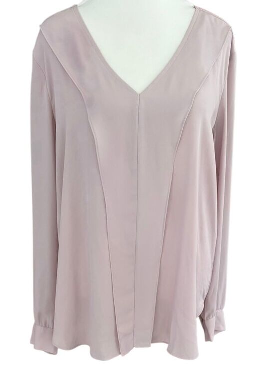Ann Taylor Tops - Ann Taylor Lilac V-Neck Long Sleeve Blouse size L.